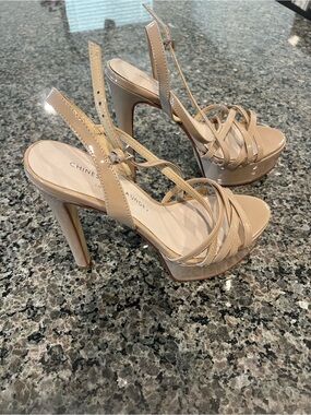 Chinese Laundry Beige Patent Strappy Platform Heels